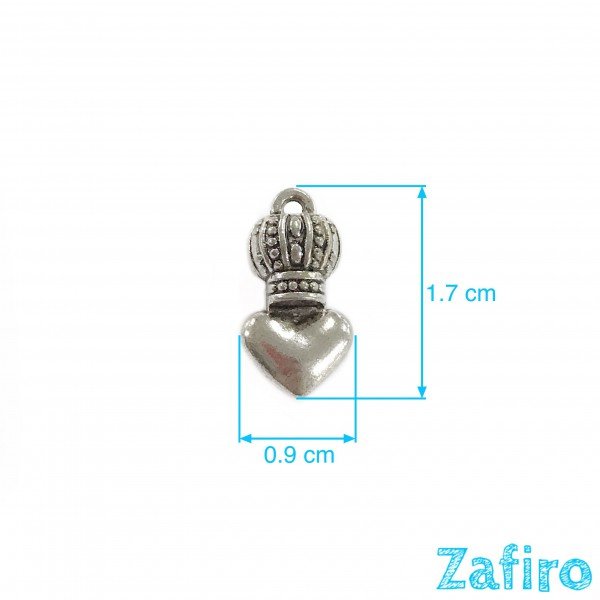 Colgante de corazón y corona