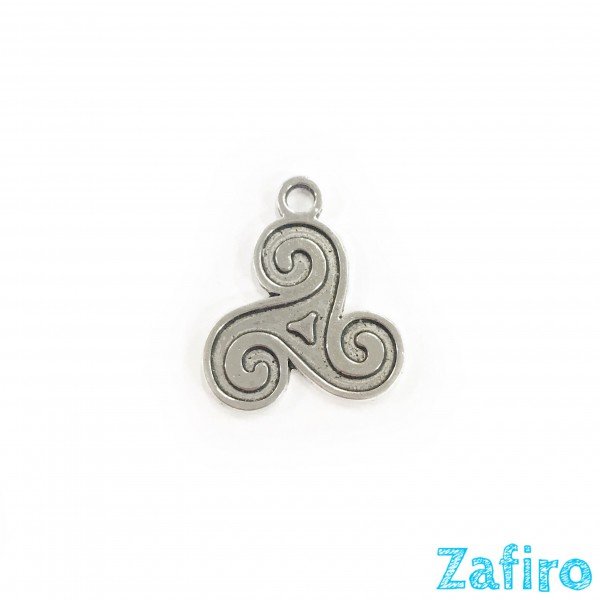 Colgante de trisquel