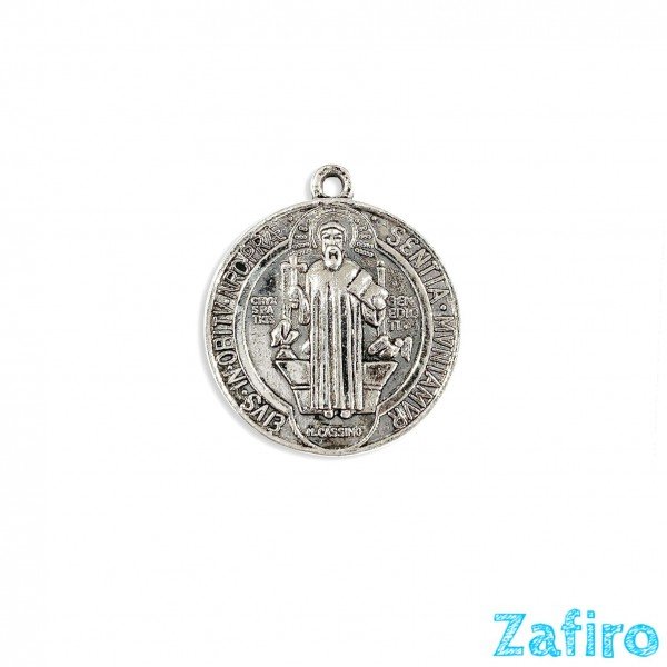 Colgante de san benito