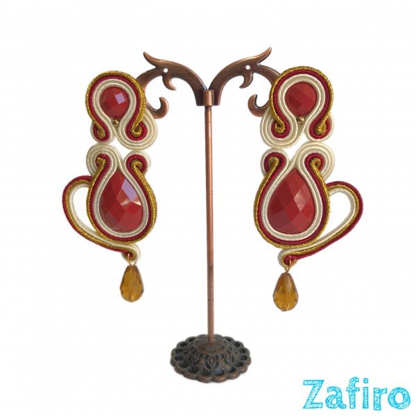Pendiente soutache